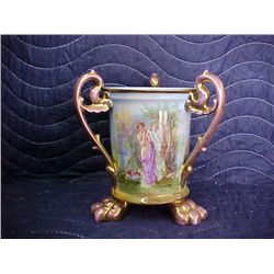 victoria Austria Vase w/feet