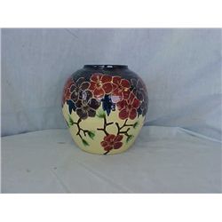 Pottery with flowers