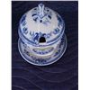Image 2 : Signed serving turine