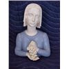 Image 1 : Madonna Statue