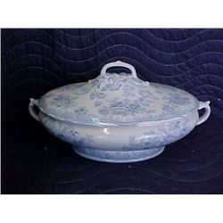 Asiatic pheasants dish with lid