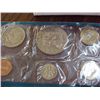 Image 2 : uncirculated coin sets (6)