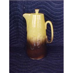 Hull pottery pitcher with lid