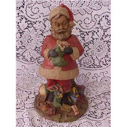 Tom Clark "Santa IV" 1987 crush walnut figurine