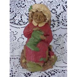 Tom Clark "Mrs. Claus III" 1988 crush walnut figurine