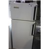 Image 1 : WESTINGHOUSE APARTMENT SIZE REFRIGERATOR - PLUGGED IN AND WORKING