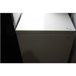 KENMORE CHEST FREEZER - PLUGGED IN AND WORKING