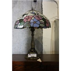 TIFFANY STYLE LAMP