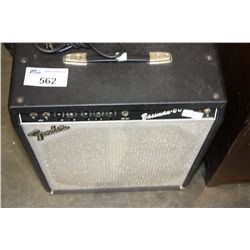 FENDER GUITAR AMP