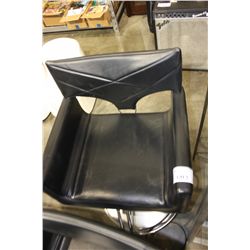 GAS LIFT HAIR DRESSING CHAIR