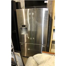 LOT OF 4 REFRIGERATORS; 2 LG, FRIGIDAIRE AND BOSCH - ALL AS IS