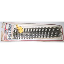 VINTAGE TRAIN HO TRACK *LIFE-LIKE HO TRACK* IN ORIGINAL PACKAGE NO. 8600!! ITEM CAME OUT OF SAFE!!