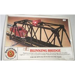 VINTAGE BLINKING BRIDGE *BACHMANN* #3029 COMES IN ORIGINAL BOX!! SET CAME OUT OF SAFE BOX!!