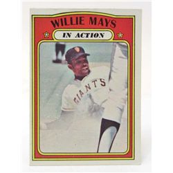 1972 TOPPS # 50 WILLIE MAYS IN ACTION BASEBALL CARD