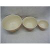 Image 2 : 3 Piece Pottery  Mixing Bowl Set with Raised Flowers