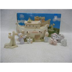 Precious Moments: Two by Two, The Noah's Ark Story Set