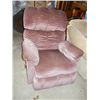 Image 1 : Mauve Recliner