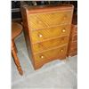 Image 1 : 4 Drawer Chest of Drawers