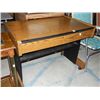 Image 1 : 2 Drawer Desk