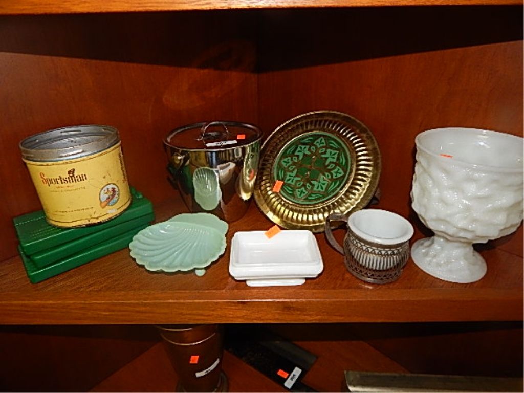 ASSORTED VINTAGE ITEMS