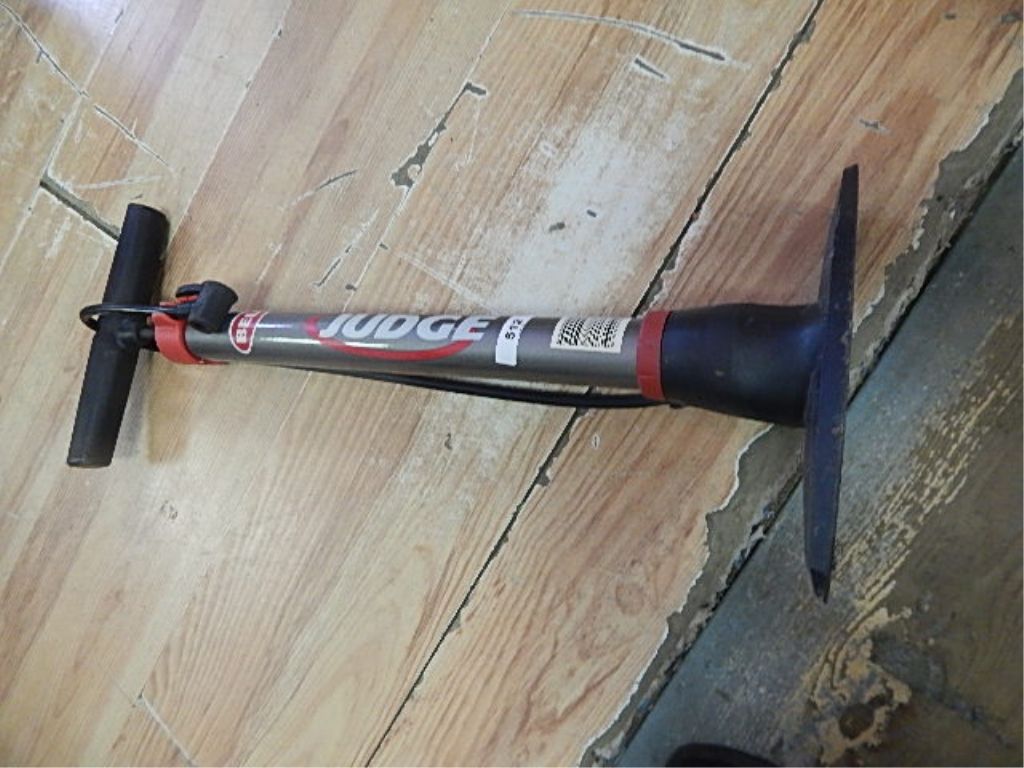 Bell The Judge Bicycle Pump Bicycle Post