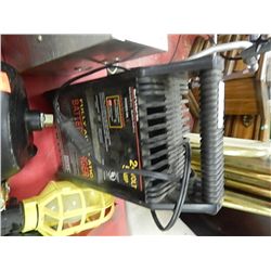BATTERY CHARGER
