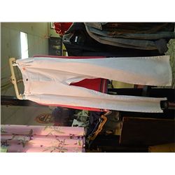 WHITE JEANS - SUZZANNE SZ 14 & TRIPLE FIVE JACKET - M