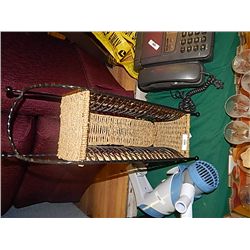 SMALL WICKER STAND