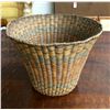 Image 1 : Hopi peach basket