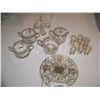 Image 2 : (12) PIECE ANTIQUE/ VINTAGE GLASS SET