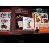 Image 2 : LOT OF (7) LIKE NEW ANTIQUE & COLLECTIBLE  PRICE & VALUE GUIDE BOOKS, AS SHOWN