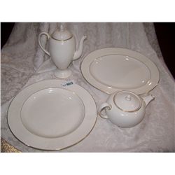 (4) PIECE  WEDGEWOOD FINE BONE CHINA AS SHOWN