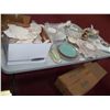 Image 2 : MASSIVE TABLE LOT OF UNINSPECTED & FINE CHINA, VINTAGE & COLLECTIBLE ASSORTED GLASSWARE, AS SHOWN