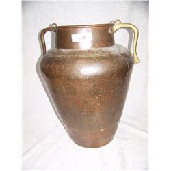 VINTAGE BRASS POT 20T X 16 W
