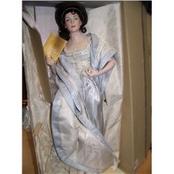 FRANKLIN HEIRLOOM DOLLS. WITH ORIGINAL BOX, NOT REMOVED.