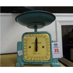 Vintage West German Scale