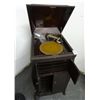 Image 1 : Antique Victrola