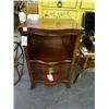 Image 1 : Old End Table