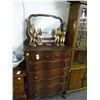 Image 1 : Antique Dresser w/Mirror