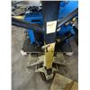 Image 2 : Crown Pallet Jack