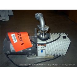 VARIAN SD-300 VACUUM PUMP (print sequence:) FY1400158