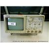 Image 1 : TEKTRONIX 420A DIGITIZING OSCILLOSCOPE