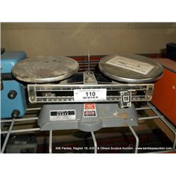 OHAUS 2 KILO BALANCE SCALES