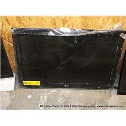 LG 30" WALL MOUNT TV - BROKEN SCREEN