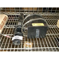 CR LASER CR80-50HP 10MW LASER W/ POWER SOURCE