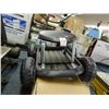 Image 1 : Rolling Work Seat