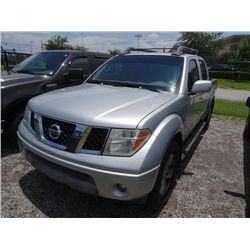 2006 Nissan Frontier LE Crew Cab Shortbed P/U