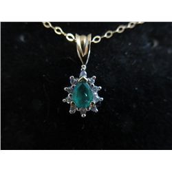 10KT yellow gold Emerald & diamond pendant & chain