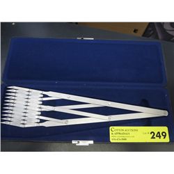 Precision drafting tool in original case