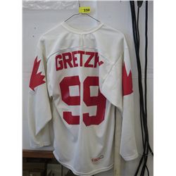 Vintage Wayne Gretzky Team Canada jersey
